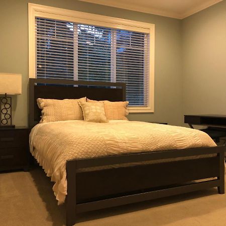Redondo Waterfront House With A Private Room Federal Way Extérieur photo